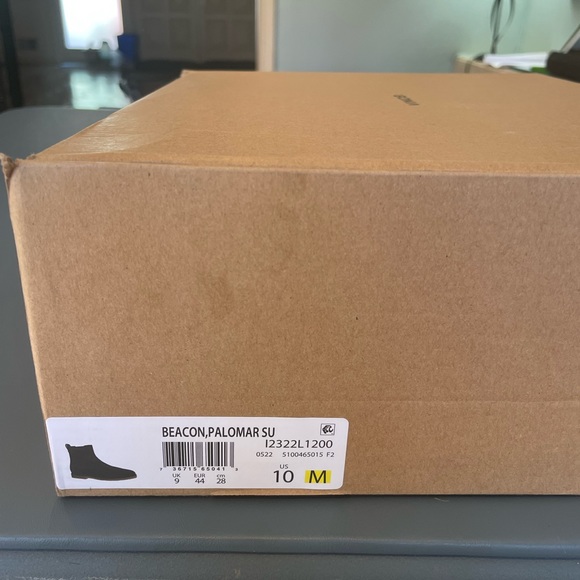 New Vince beacon men's chelsea boot - dark brown suede - size 10 - new - Picture 3 of 3